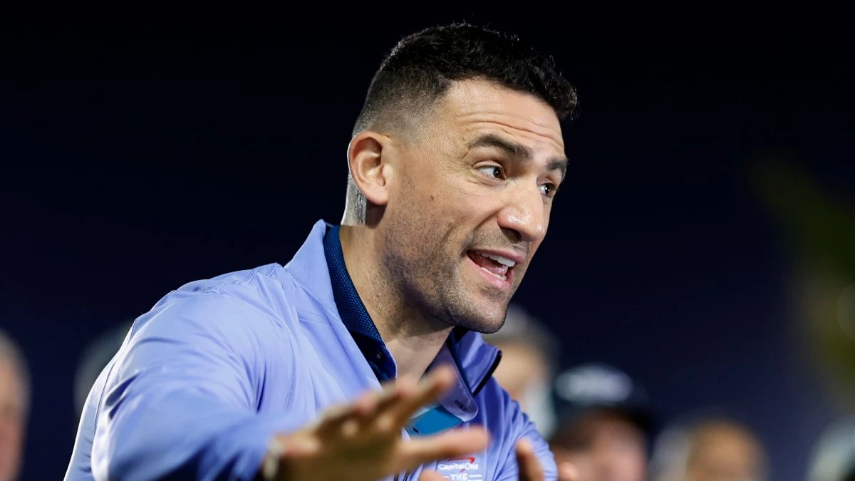 NHL analyst Paul Bissonnette attacked during altercation at Arizona steakhouse