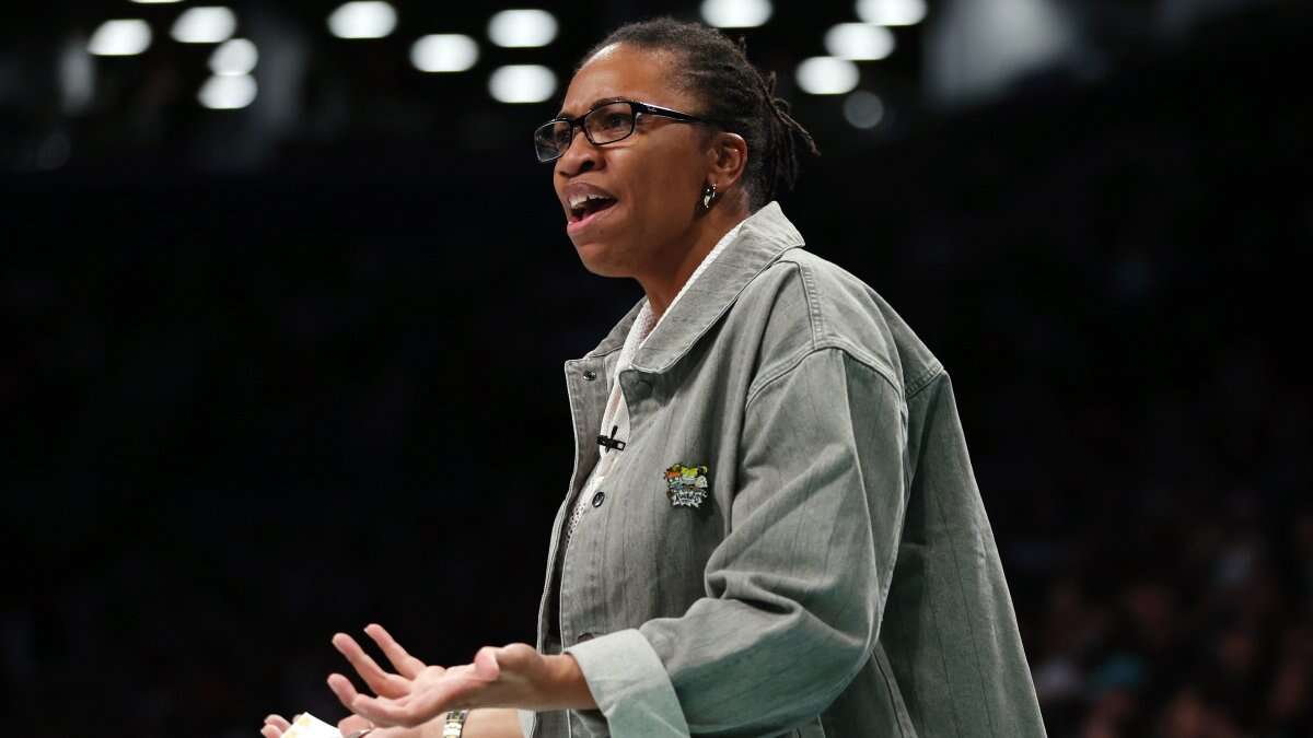 Atlanta Dream fires Tanisha Wright in WNBA's 3rd coach axe since playoffs began