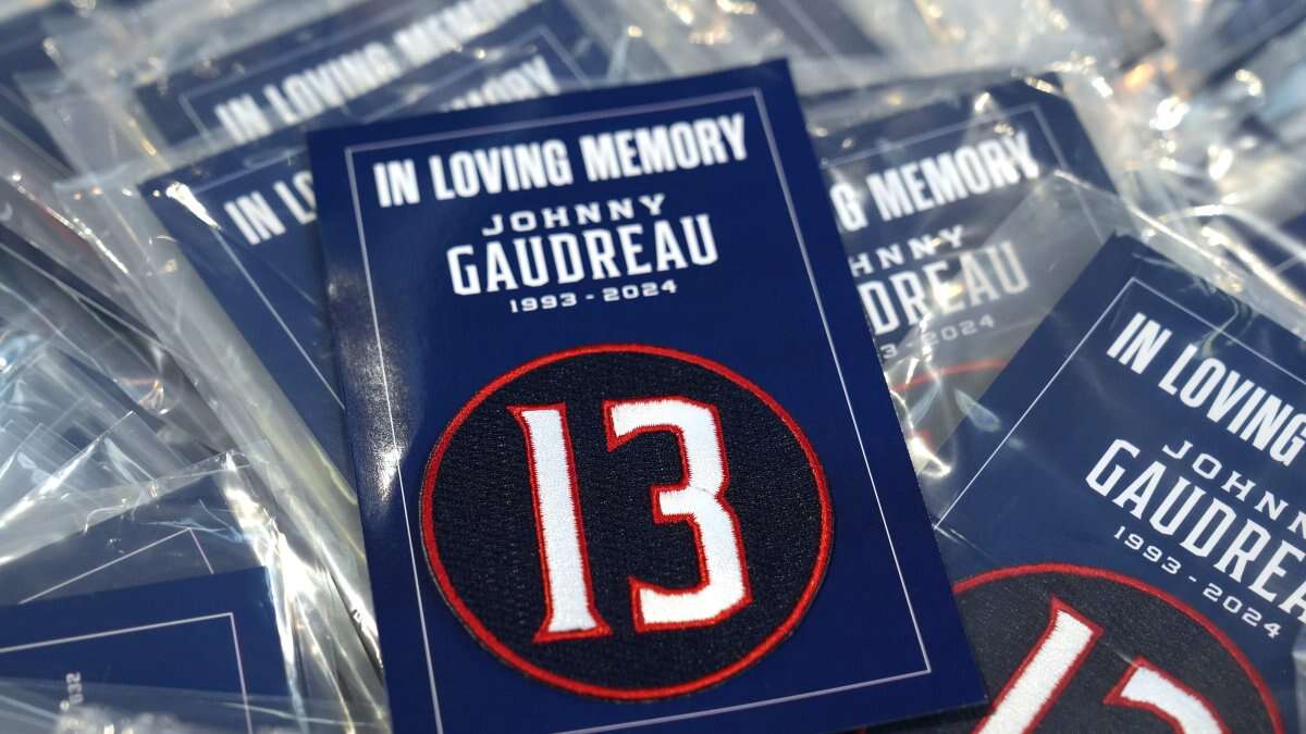 Blue Jackets honor Johnny Gaudreau in home opener vs. Panthers