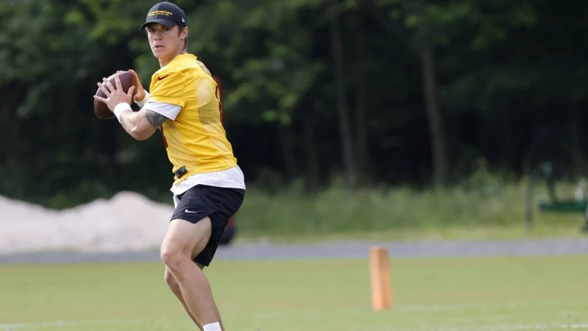 Taylor Heinicke's Story Makes Fred Smoot Think of This NFL Hall of Famer