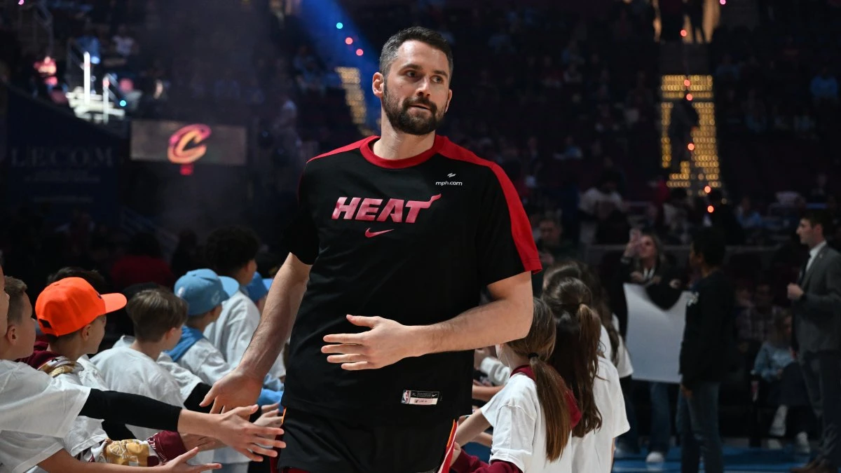 Kevin Love shares story behind hug with Tristan Thompson: ‘I just broke down'