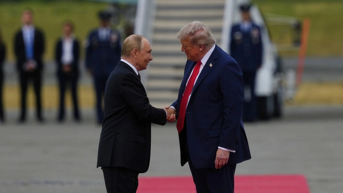 Live updates: Trump delays Putin talks; shutdown enters Day 22