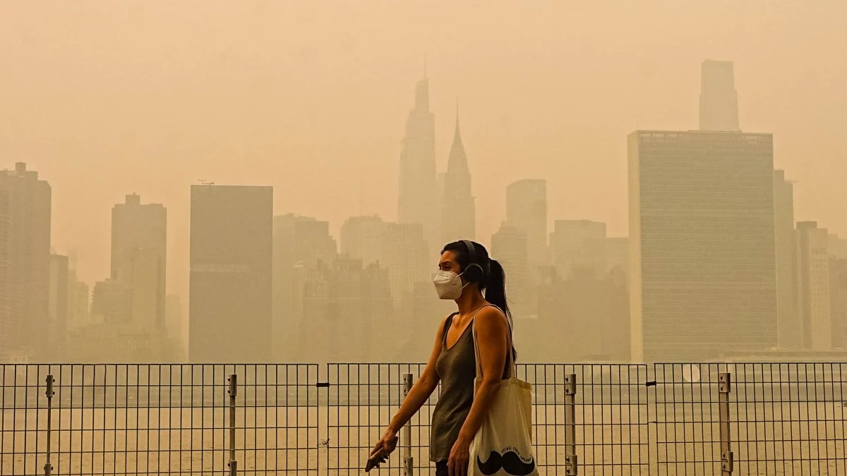 How to keep the air inside your home clean during wildfires