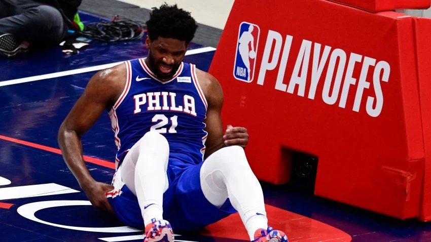 What Joel Embiid's Injury Could Mean for the 76ers-Hawks Series