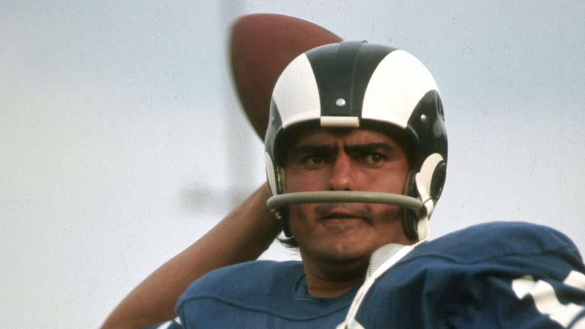 Roman Gabriel, former NC State and pro QB who was AP NFL MVP in 1969, dies at 83