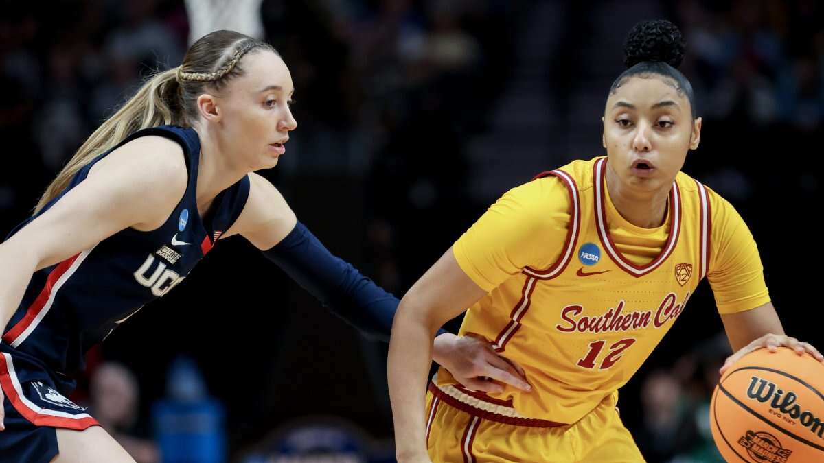 No. 1 USC falls to No. 3 UConn 80-73 in Elite Eight