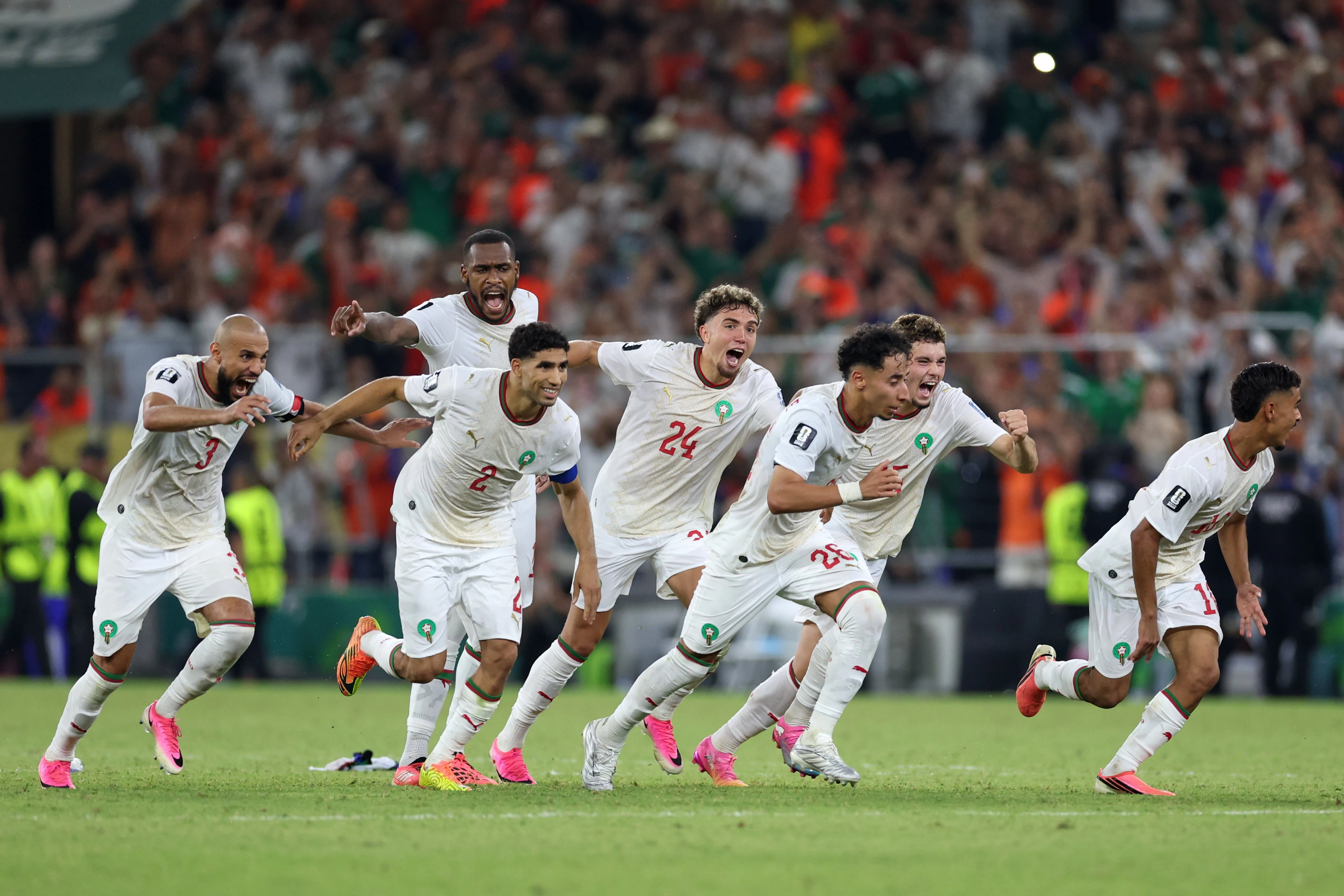 Netherlands coach Ronald Koeman resigns after nation's earliest World Cup exit