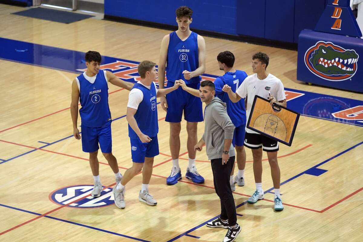 At 7 feet, 9 inches, Olivier Rioux is the world's tallest teen and an intriguing basketball project