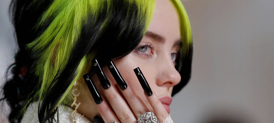 Billie Eilish heizt Debatte um ihre sexuelle Orientierung an