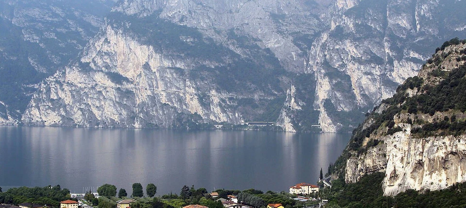 Zwei Tote bei Bootskollision auf dem Gardasee