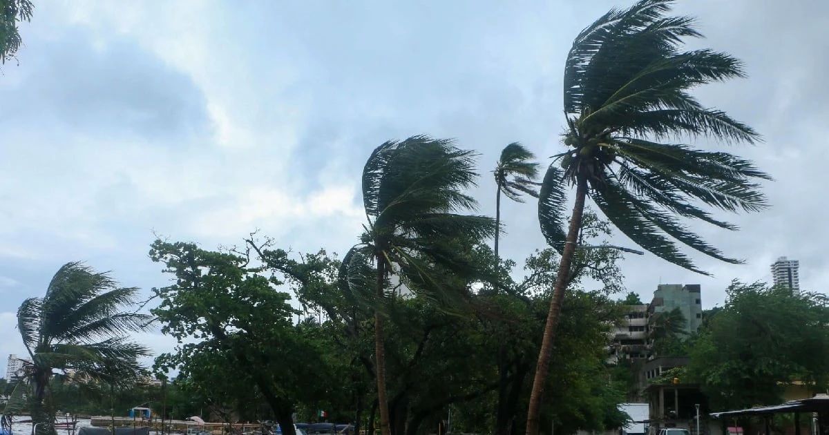 Tormenta tropical ‘Raymond’ se mueve entre Guerrero y Michoacán: ¿Dónde habrá lluvias este fin de semana?