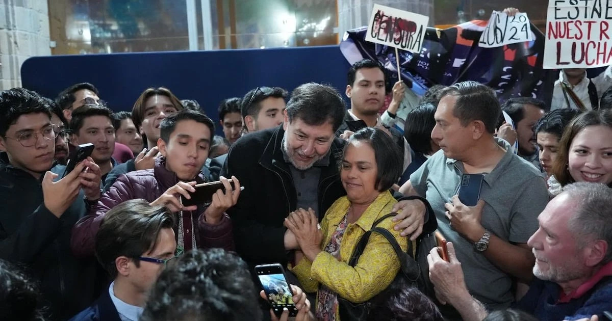 ‘Me da lo mismo’: Noroña es abucheado en la Universidad de Guanajuato; lo cuestionaron por casa de 12 mdp