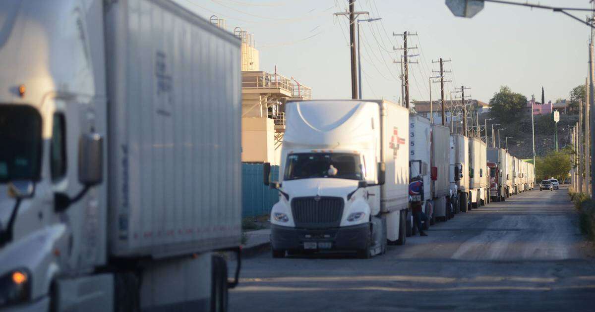 Conalep prepara a los traileros del futuro: Así es su carrera técnica en Autotransporte