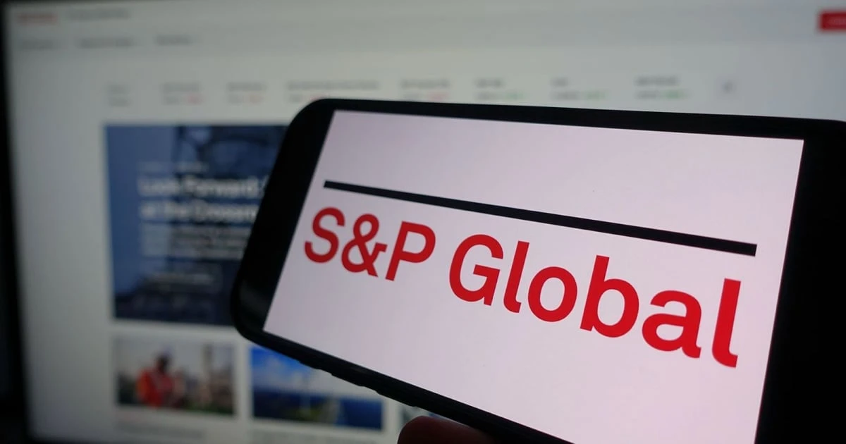 S&P deja nota de México en ‘BBB’, pero cambia perspectiva a negativa por deuda y bajo crecimiento