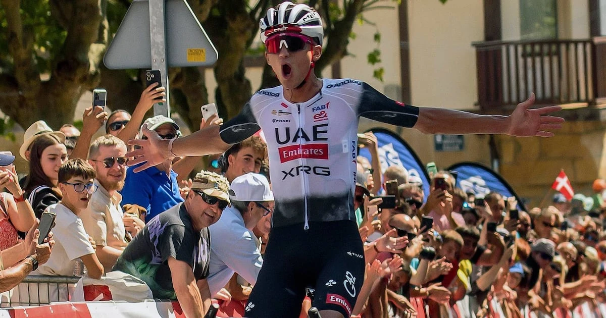 ¡Otro triunfo para ‘Torito’! El mexicano Isaac Del Toro gana en solitario en el Circuito de Getxo 