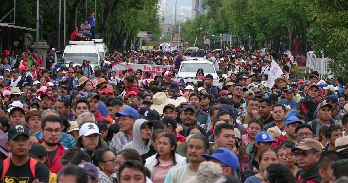 Bloqueos de la CNTE se la ‘cobran’ a negocios: ¿Cuántos miles de millones de pesos ya perdieron?