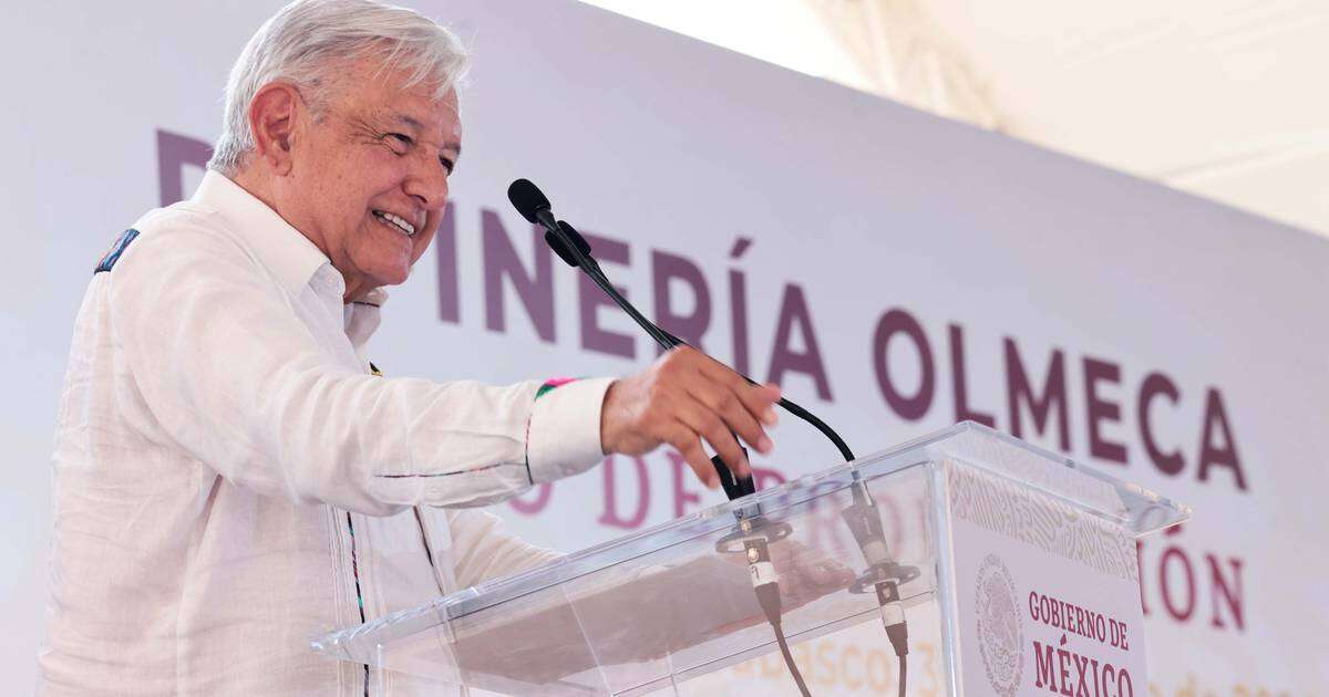 AMLO: en 15 días producirá Dos Bocas 20% de la gasolina del país