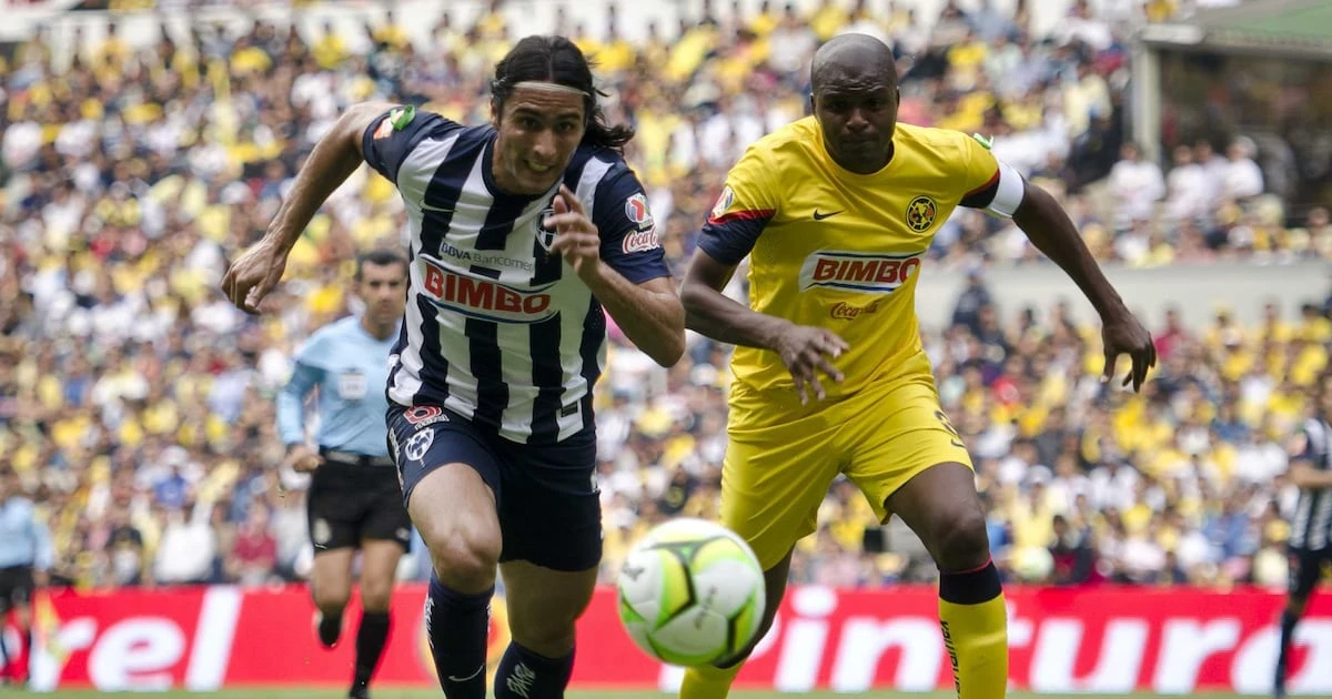 ‘Tarjeta roja’ para el América: Aquivaldo Mosquera se ampara tras ser señalado de defraudación fiscal