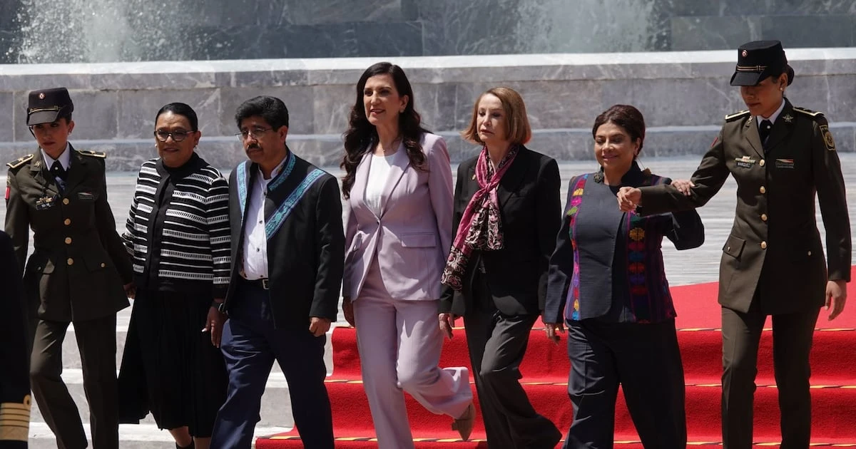 Kenia López Rabadán responde a ‘desaire’ de Hugo Aguilar: ‘México no necesita aplausos, necesita justicia’