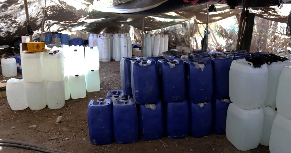 FGR encuentra ‘oro negro’... ilegal: Asegura más de un millón de litros de hidrocarburo en Cadereyta, NL