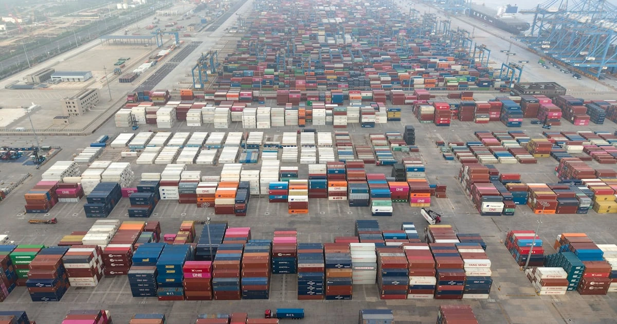 China derrota a Trump en su propio ‘juego’: Cierra semestre con superávit comercial pese a aranceles