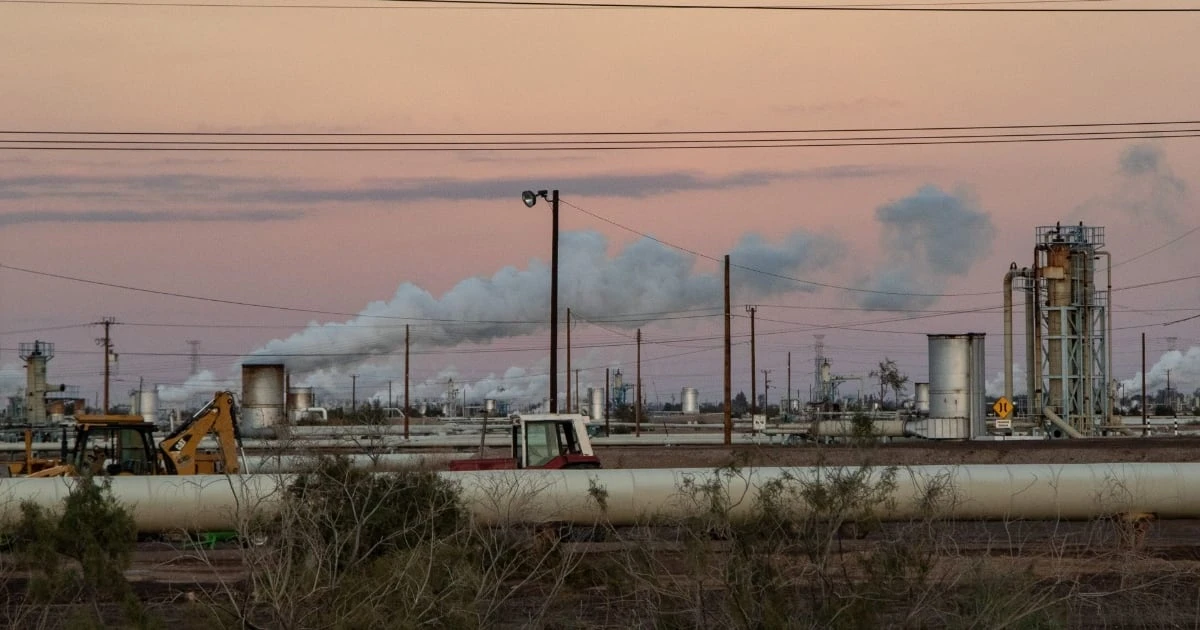 ¿No más ‘apagones’? SENER y CFE pondrán en marcha 5 centrales eléctricas para evitar cortes de luz