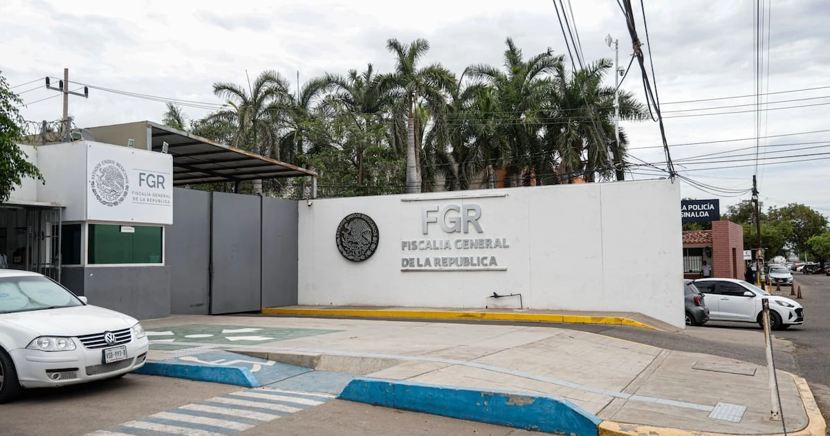 Caso Sinaloa: Comparecen en FGR Rocha Moya, Inzunza y otros 6 acusados por EU