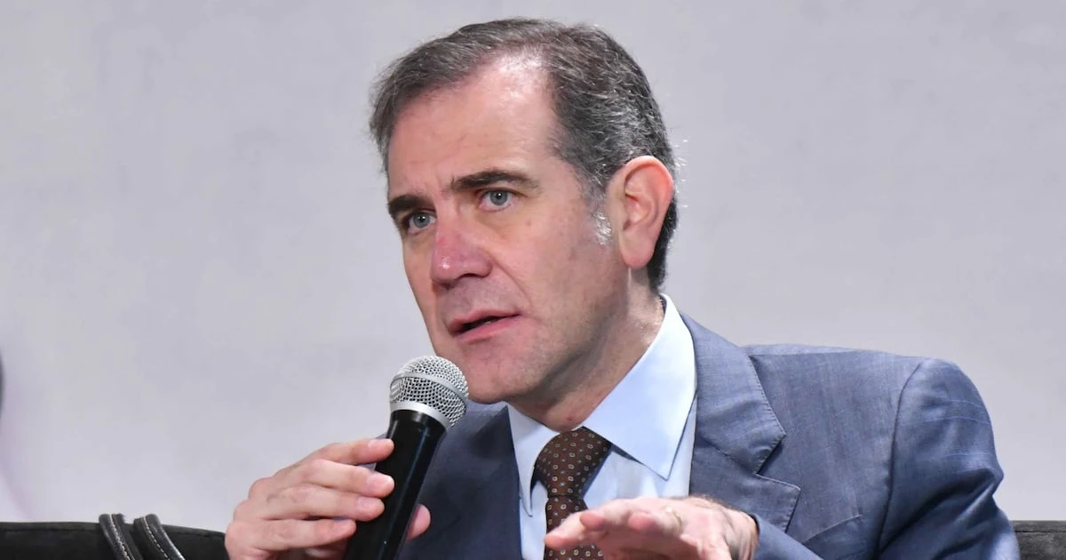 Sheinbaum busca revertir amparo a Córdova; ‘la SCJN promueve racismo’