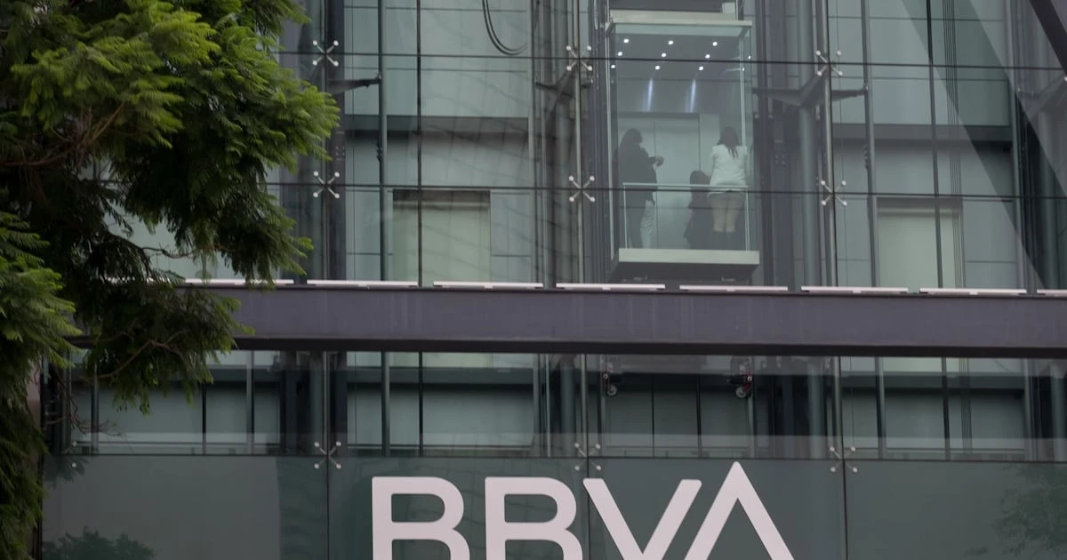BBVA México responde a quejas por nuevo diseño de app: ‘En poco tiempo terminarán amándola’