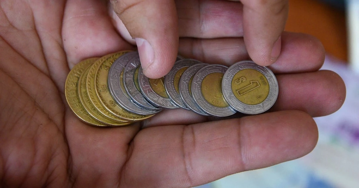 ⁠Banxico ‘le pega’ a tus ahorros: Así impactará el recorte a la tasa de interés a tus inversiones