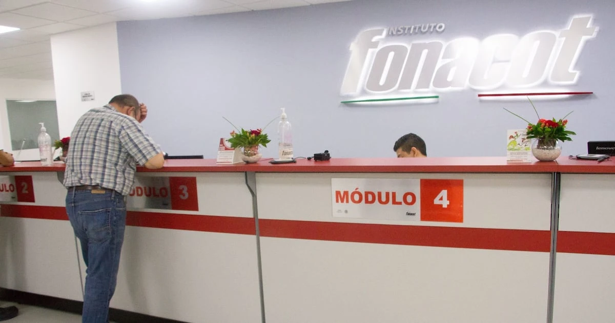 Exfuncionaria de Fonacot, denunciada por presunta corrupción y amenazas