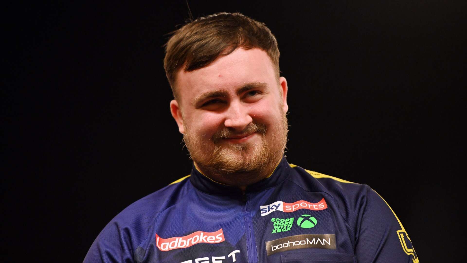 Littler destroys Wade in UK Darts Open final as rival barely avoids whitewash