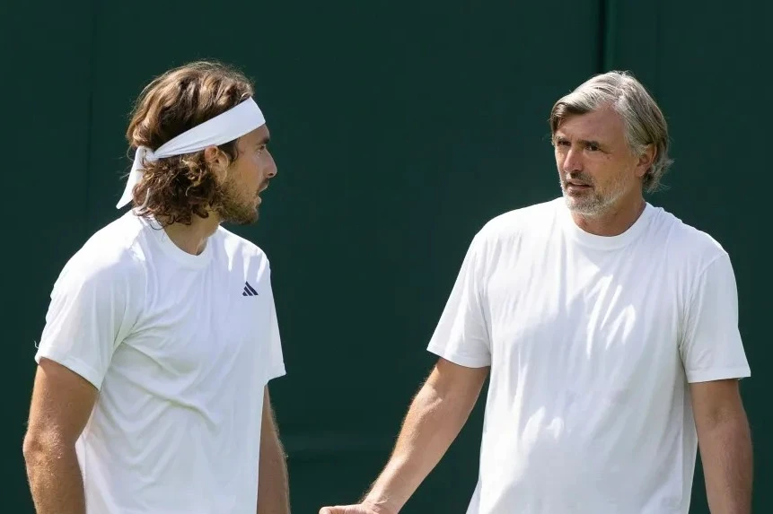 Tsitsipas brutally told not to play tennis by coach and former Wimbledon champ