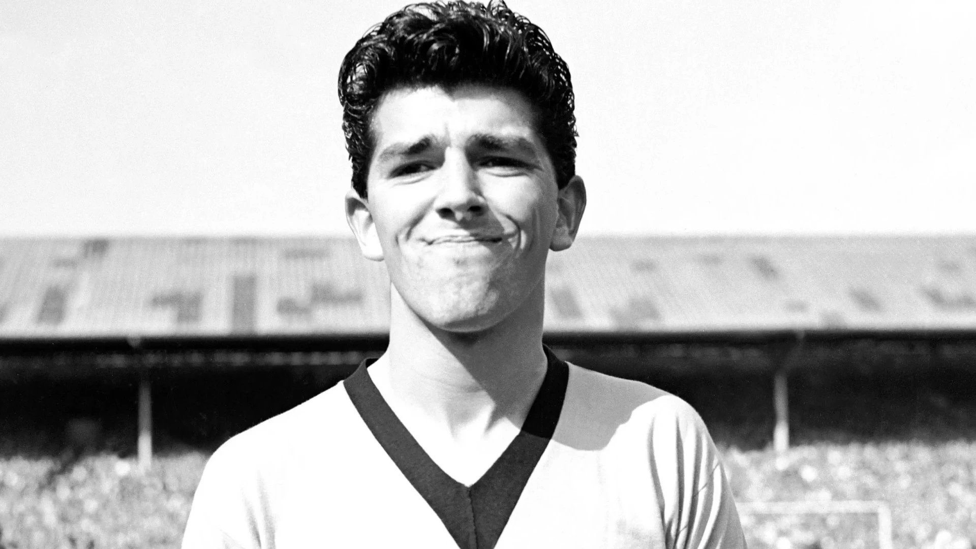 Two-time Wolves title winner who scored four in one game vs Arsenal dies