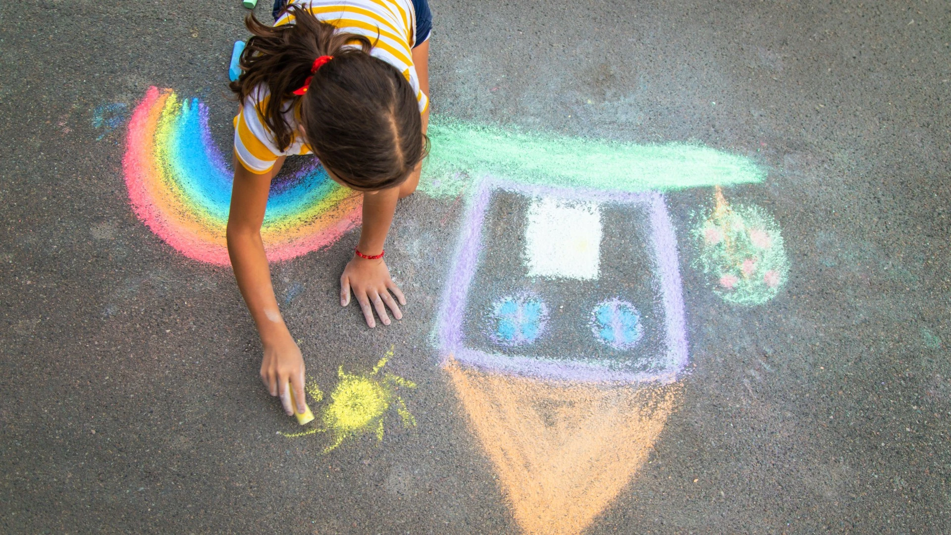Four fun ways chalk can be used to keep kids entertained this summer
