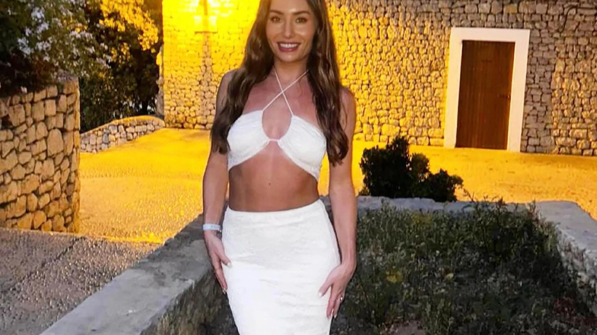 First MAFS UK 2025 bride revealed as stunning dental practice manager