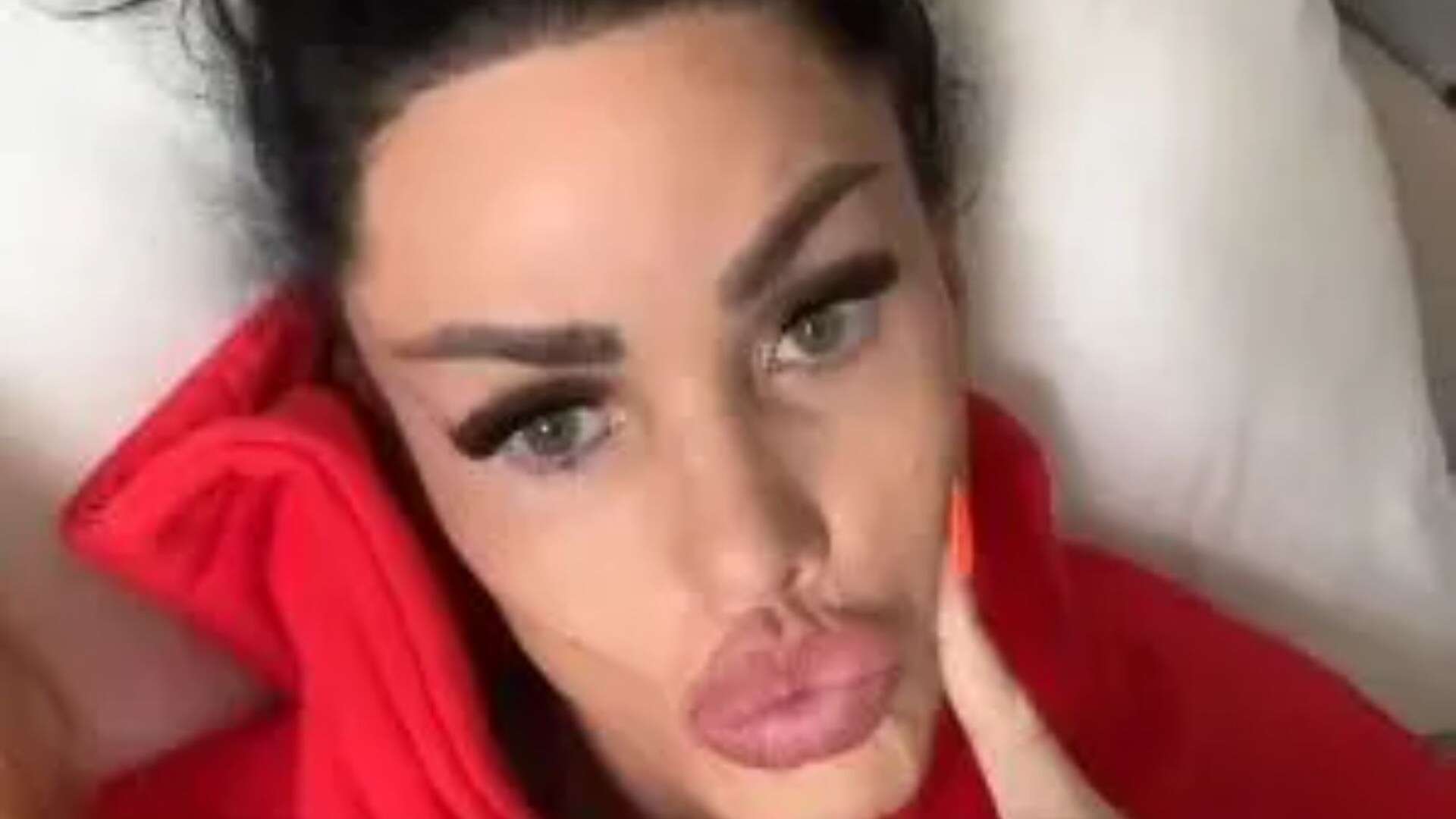 Katie Price sparks concern as she shows off tighter-than-ever look in new TikTok