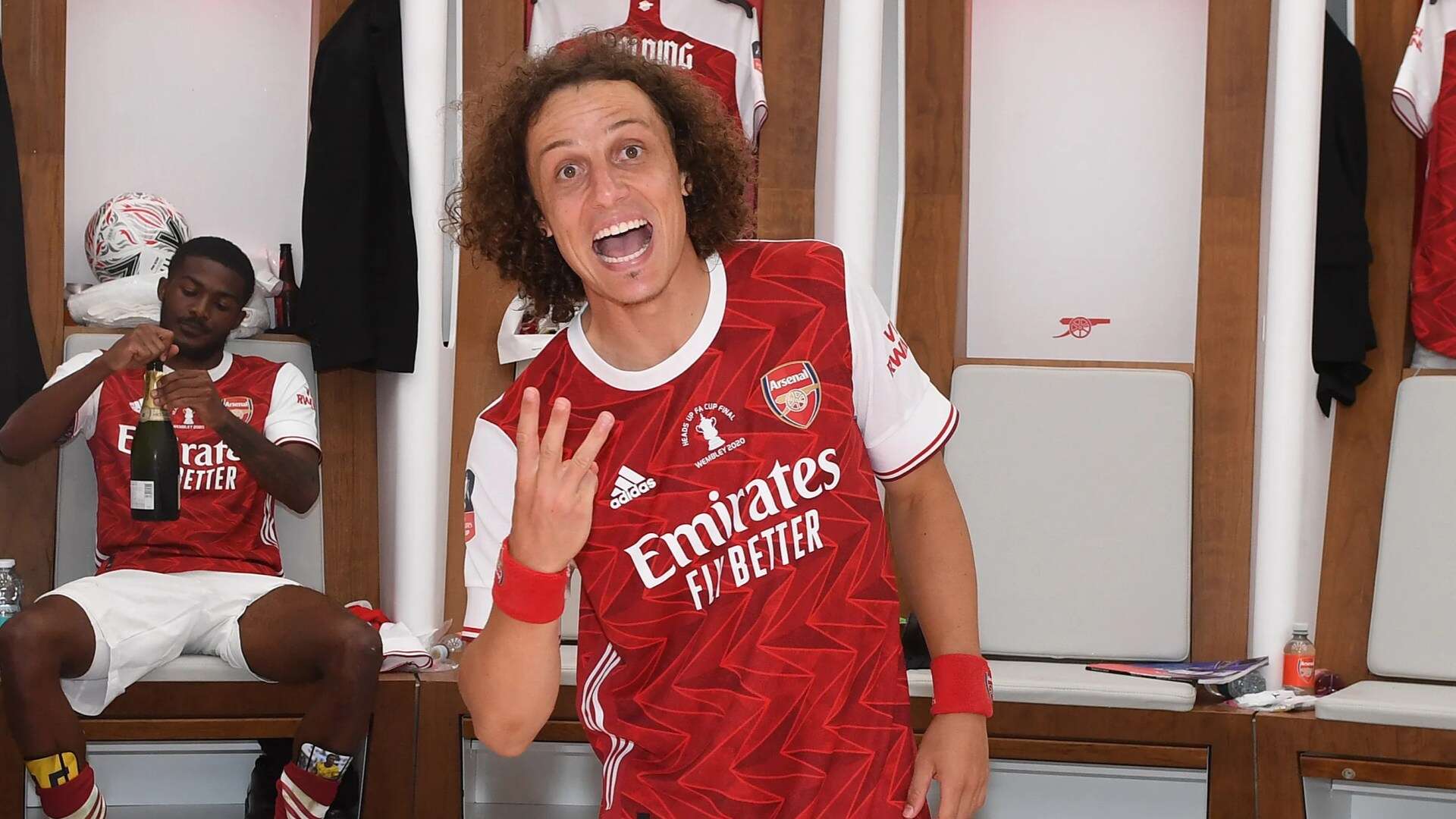 David Luiz picks out 'world-class' player who could bring Prem title to Arsenal