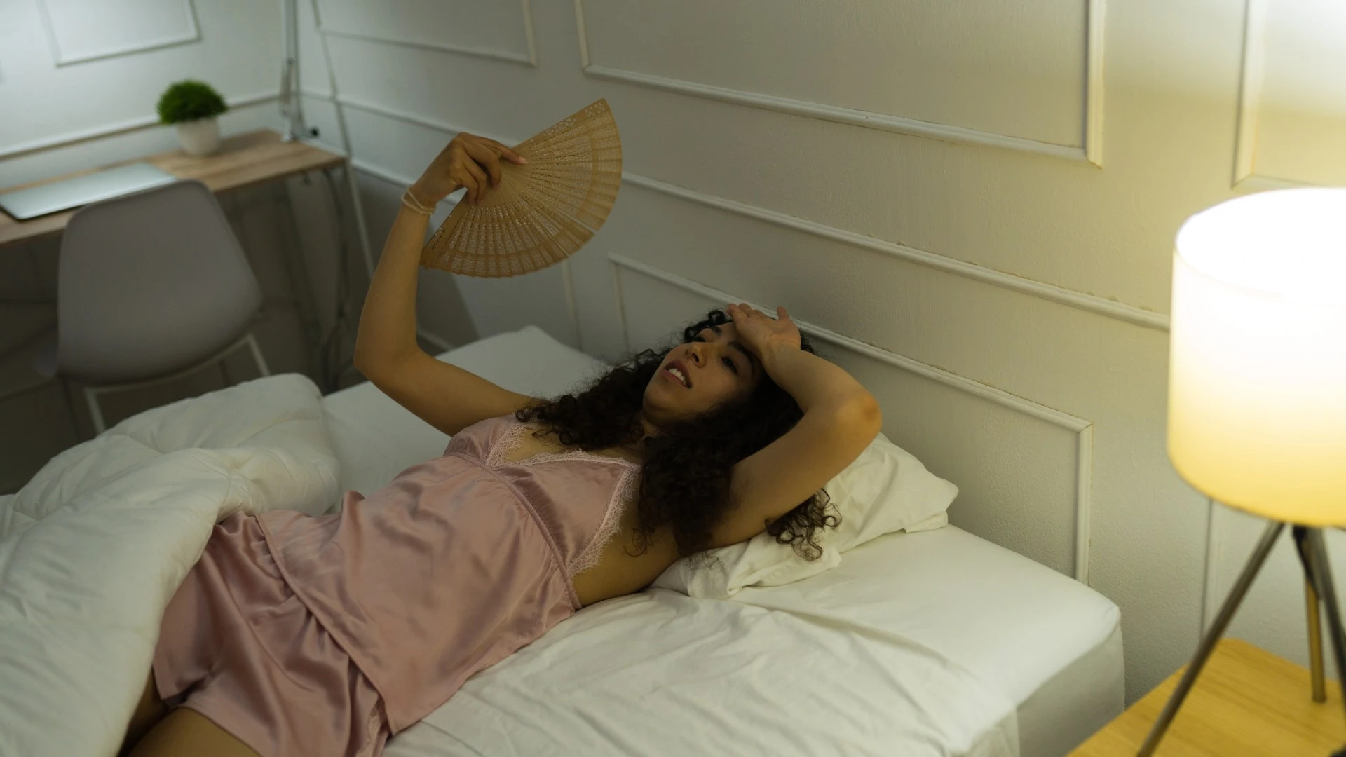 Keep cool all night with the genius hot water bottle hack & 3 more must-try tips