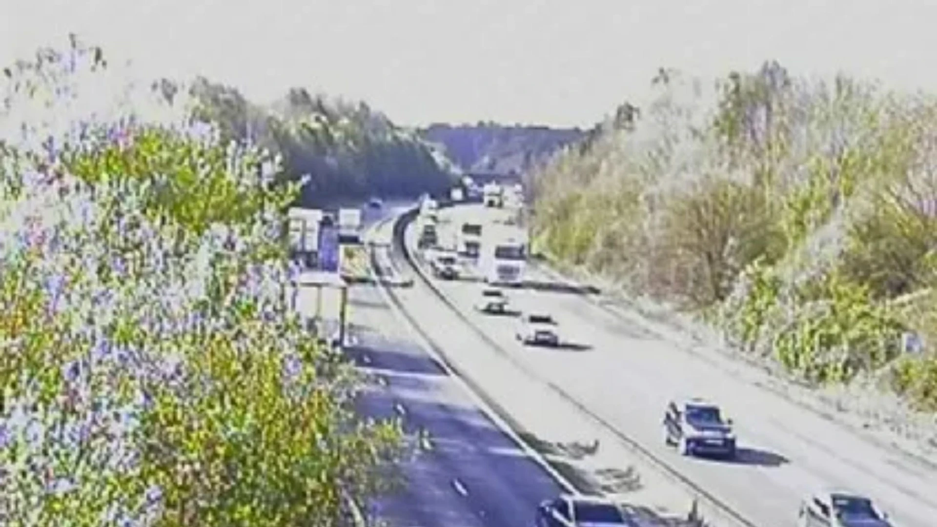 Major motorway CLOSED with drivers warned of massive queues