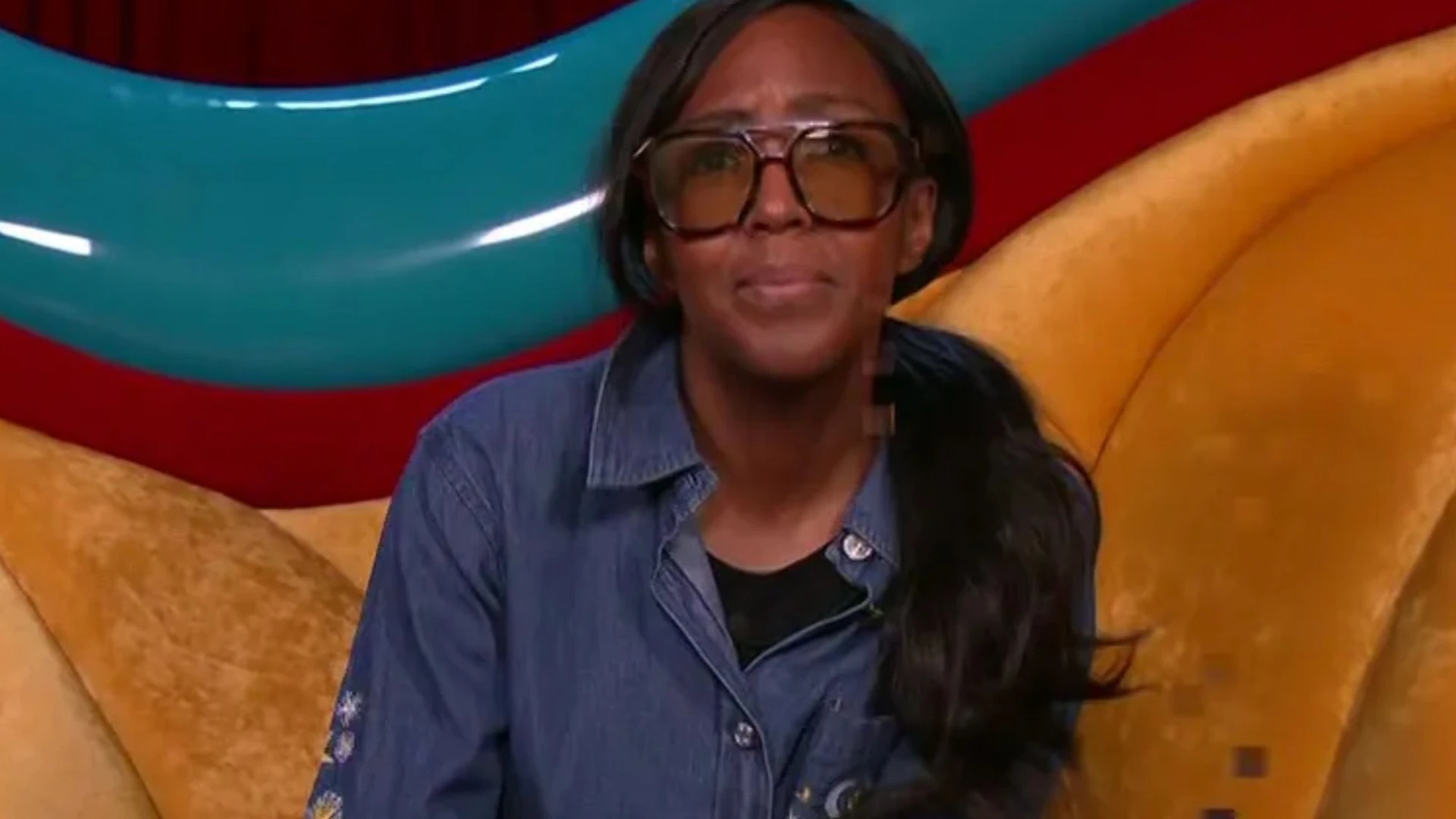Angellica Bell FINALLY breaks silence on Martin Lewis feud with teary confession