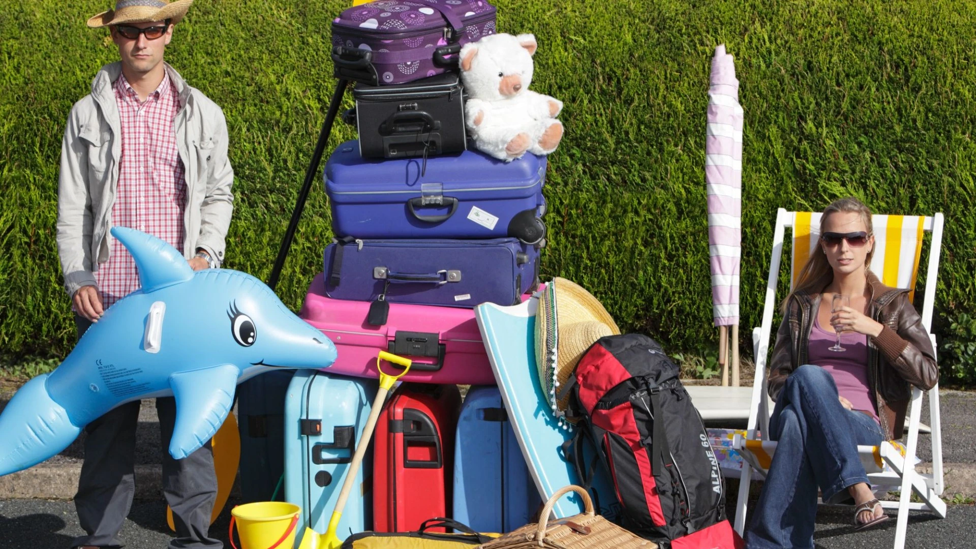 Six tips for keeping down costs on last-minute holiday essentials