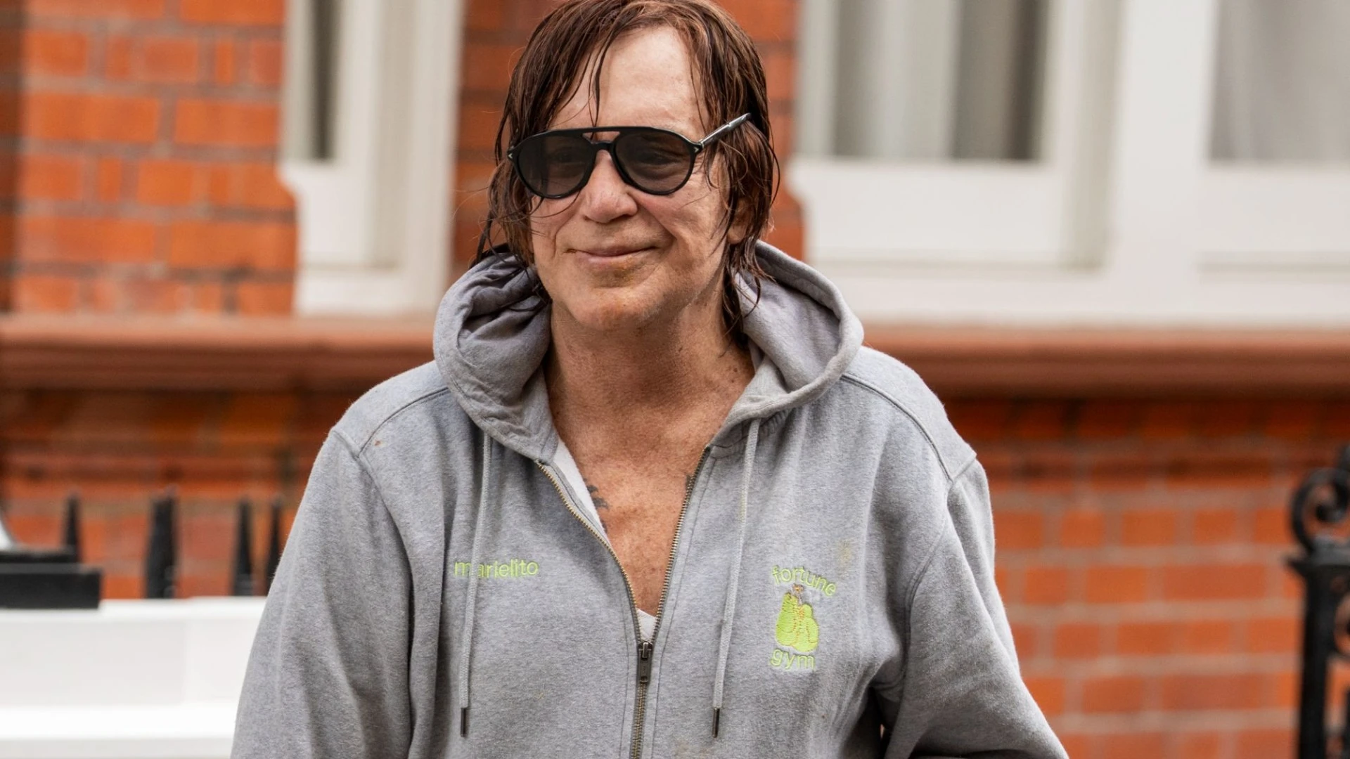 Mickey Rourke flees the UK for LA after being axed from CBB house