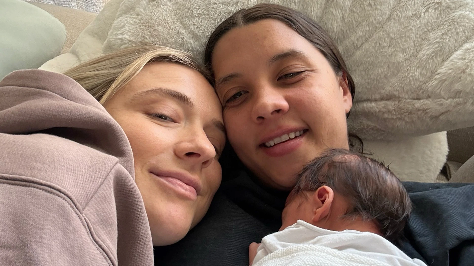 Chelsea star Sam Kerr and footballer partner Kristie Mewis welcome first child