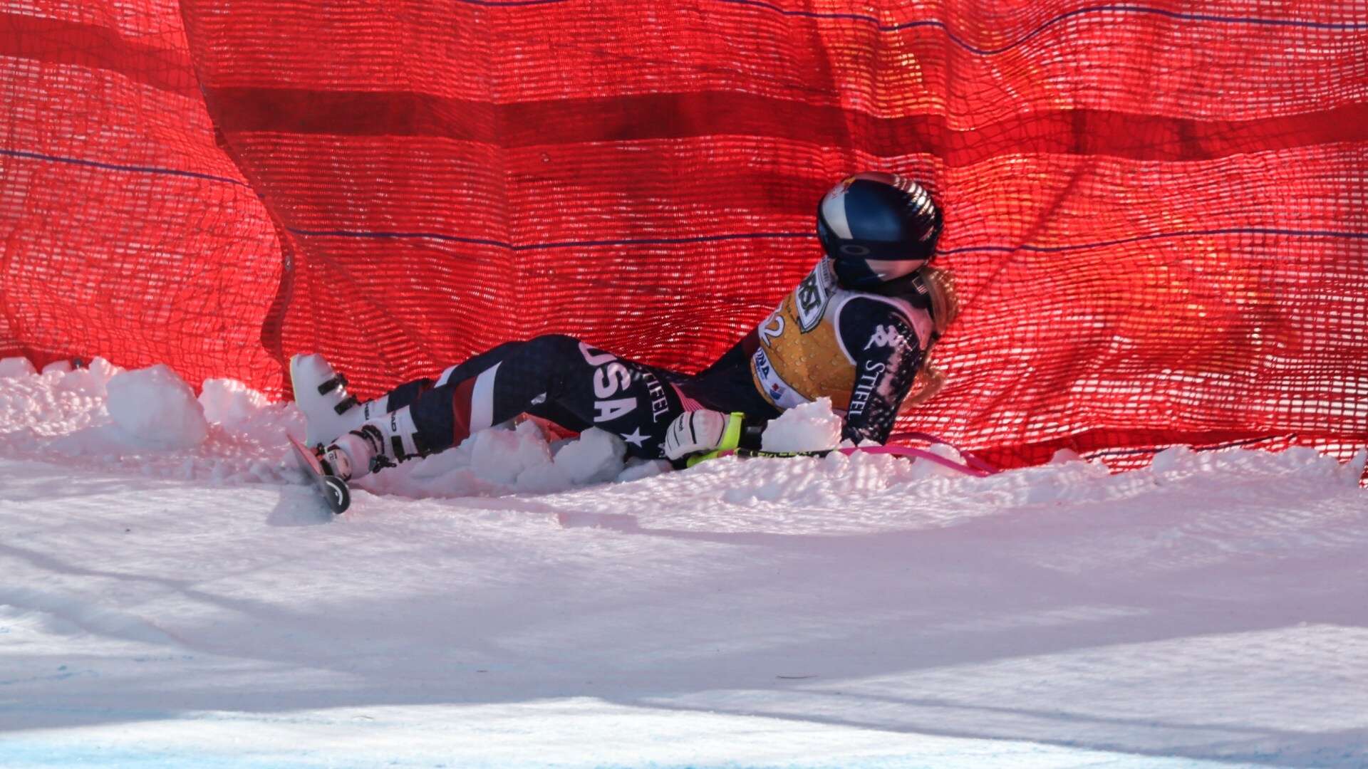 Lindsey Vonn, 40, crashes on training run as landing goes wrong