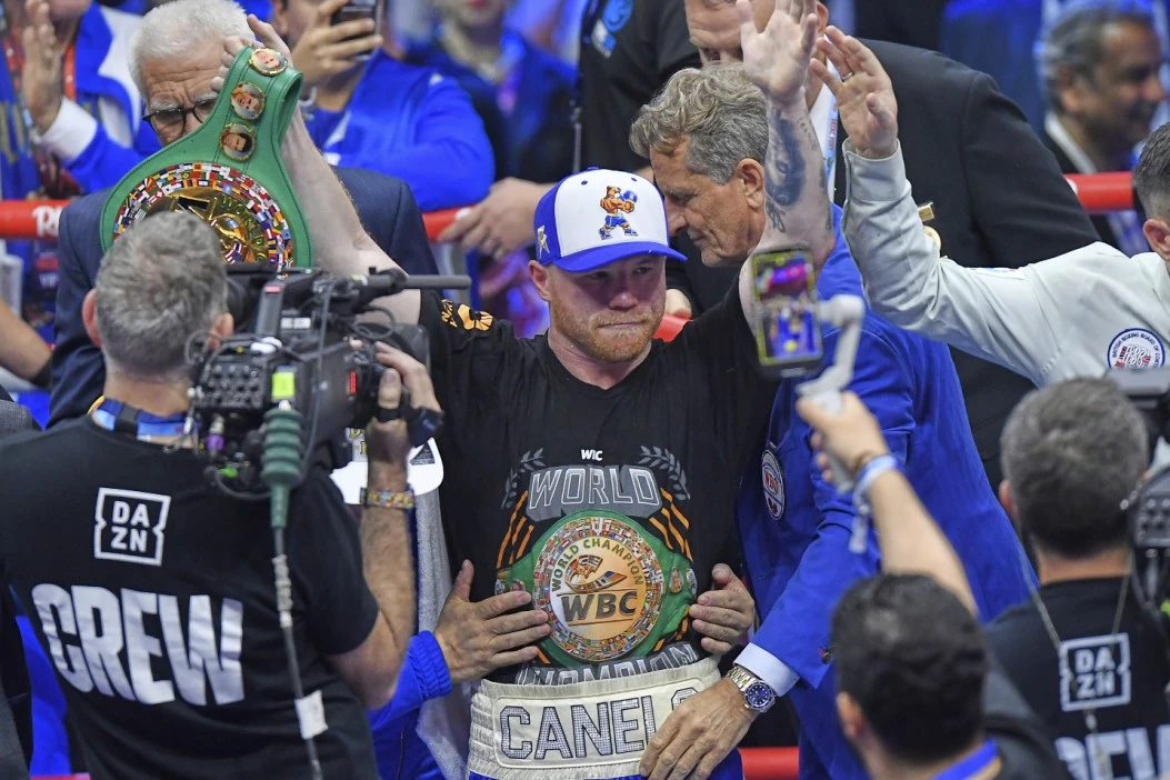 Canelo Alvarez v Terence Crawford confirmed after Mexican beats William Scull