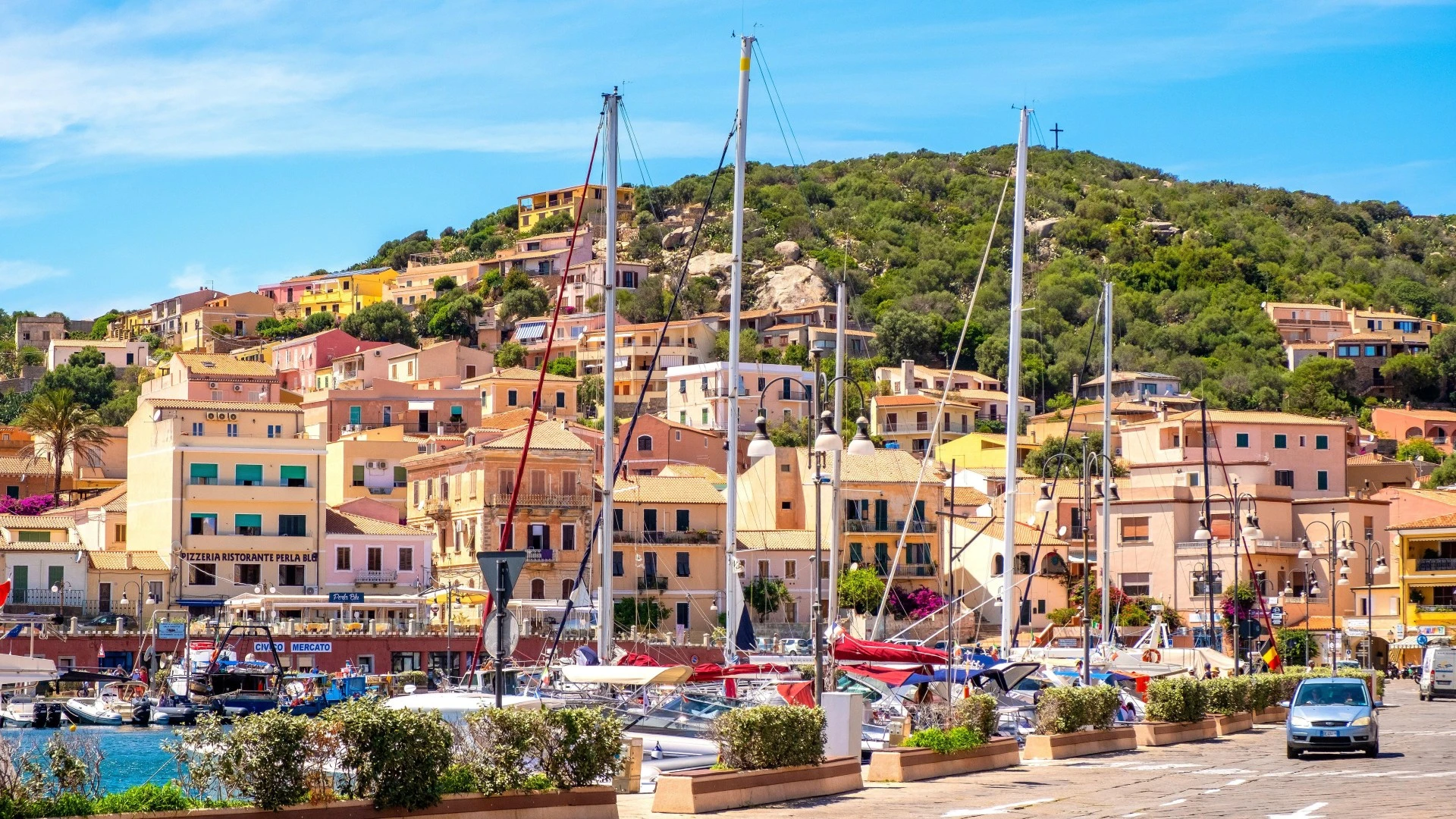 Common beach activity at holiday hotspot could see tourists fined £2,500