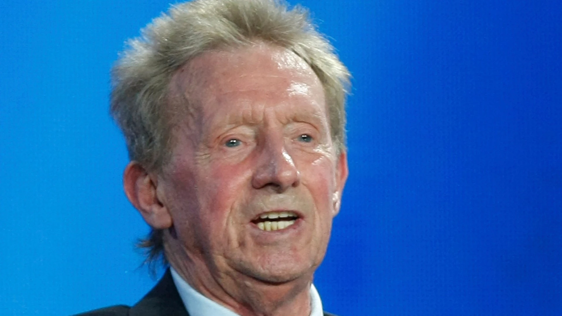 Man U icon Denis Law's family agree sale on his home after it went up for £1.25m