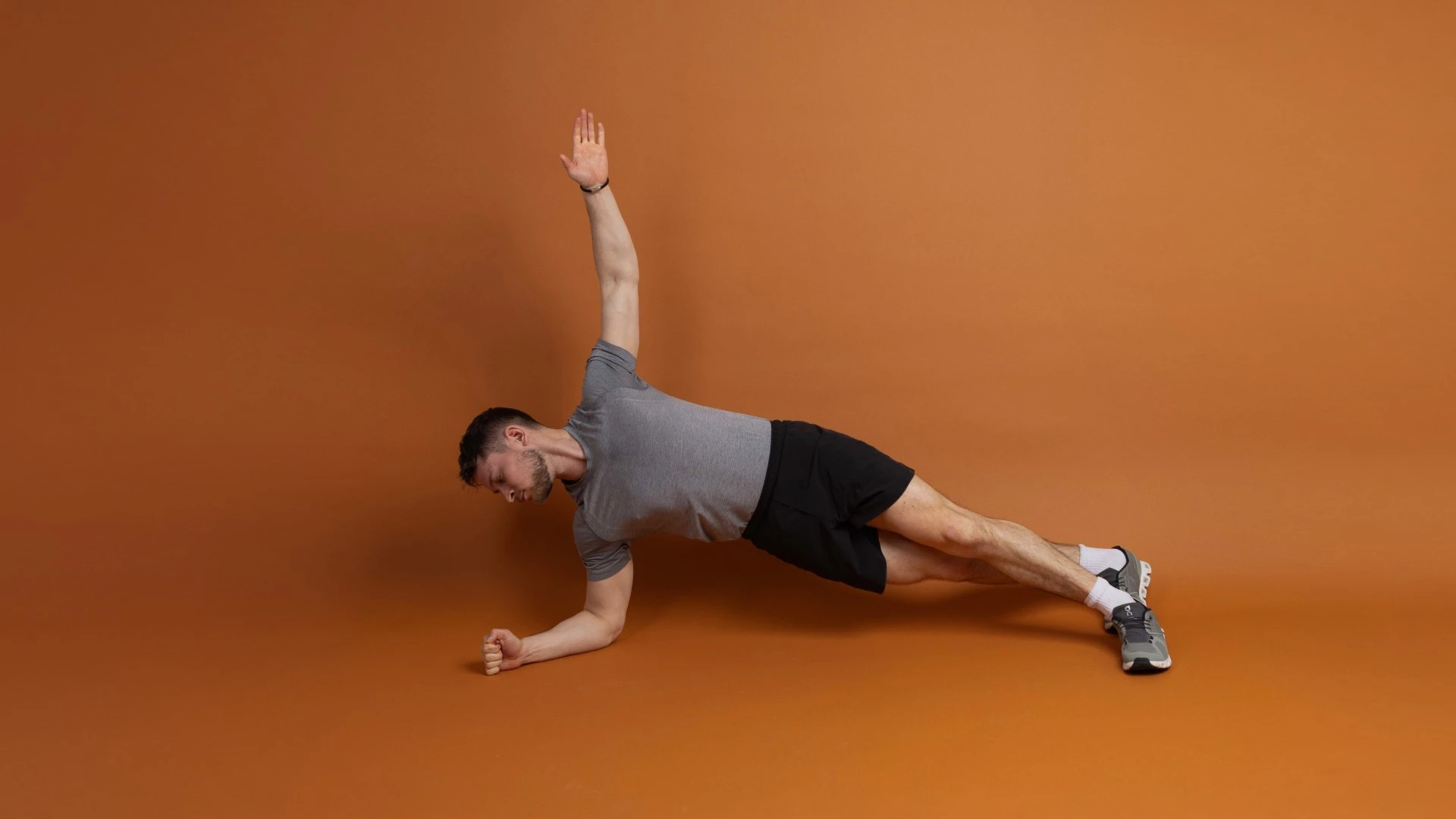How to get A-list abs with 'flat tummy plan' - top moves, big mistakes & no-go foods