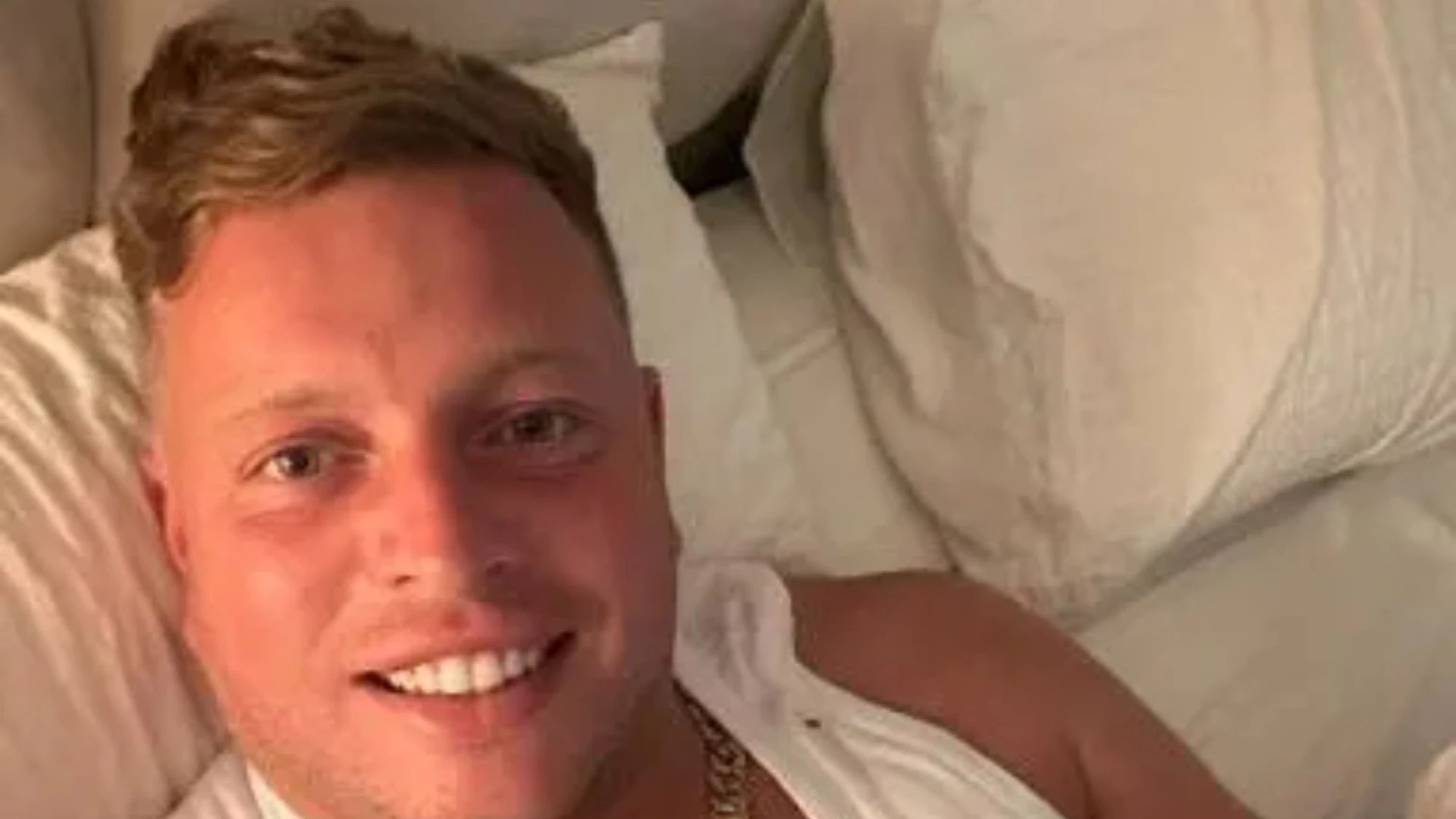 Terrified Thomas Skinner gives health update on twin girls after hospital dash